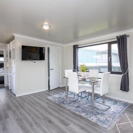 Affordable Modern Accommodation Westport Luaran gambar