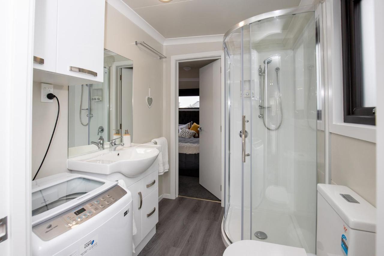 Affordable Modern Accommodation Westport Luaran gambar