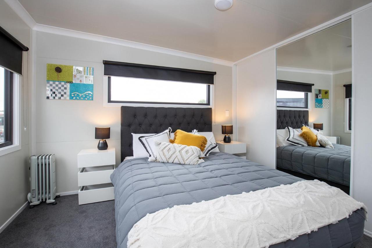 Affordable Modern Accommodation Westport Luaran gambar