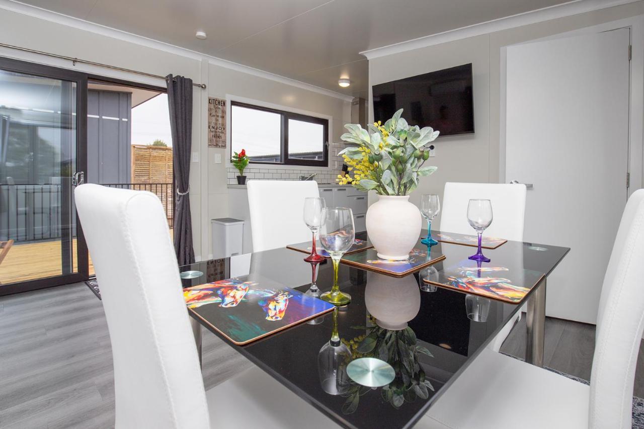 Affordable Modern Accommodation Westport Luaran gambar